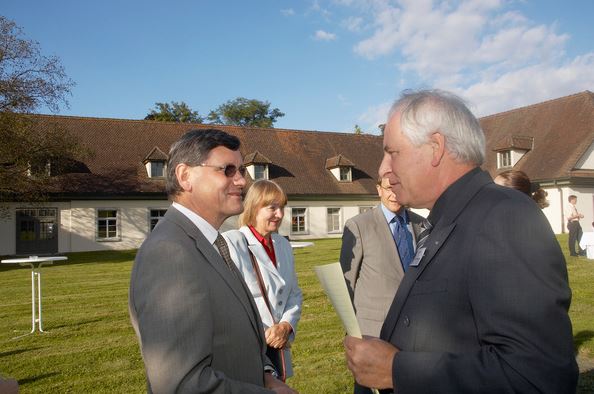 In the Shadow of the Alps 05