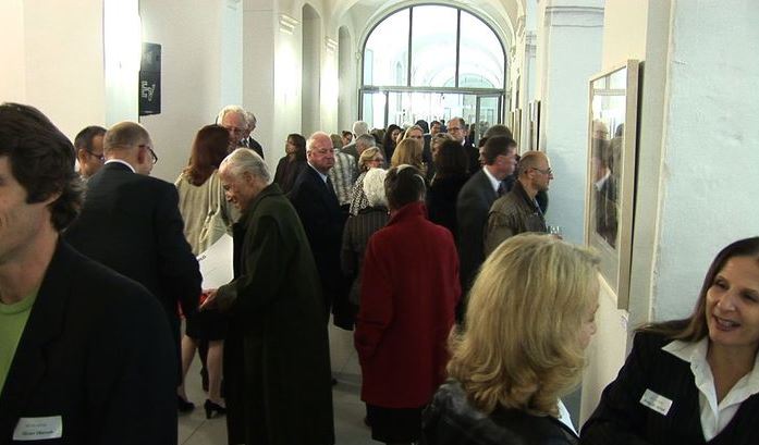 Tout un Monde Our World Richard von Tscharner 01